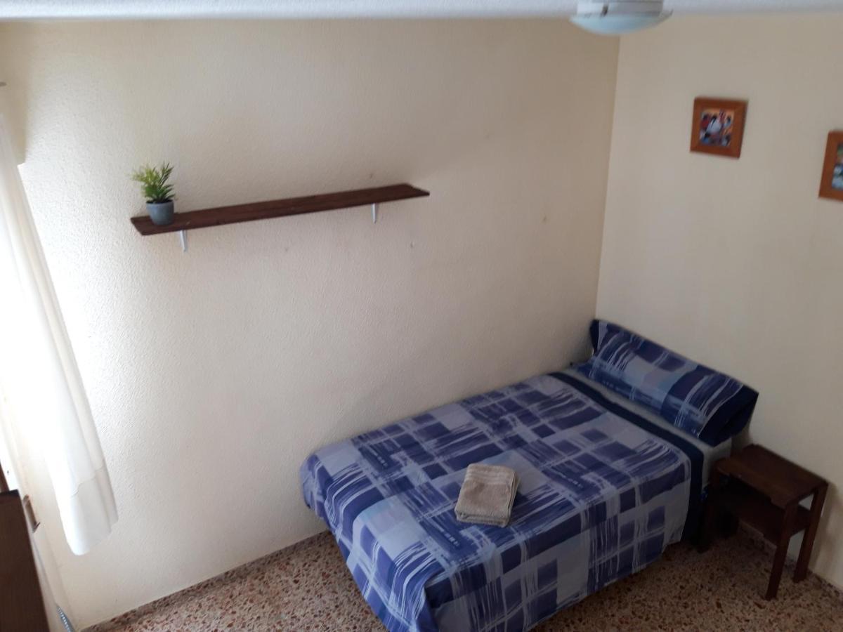 Central Accommodation Аликанте Экстерьер фото